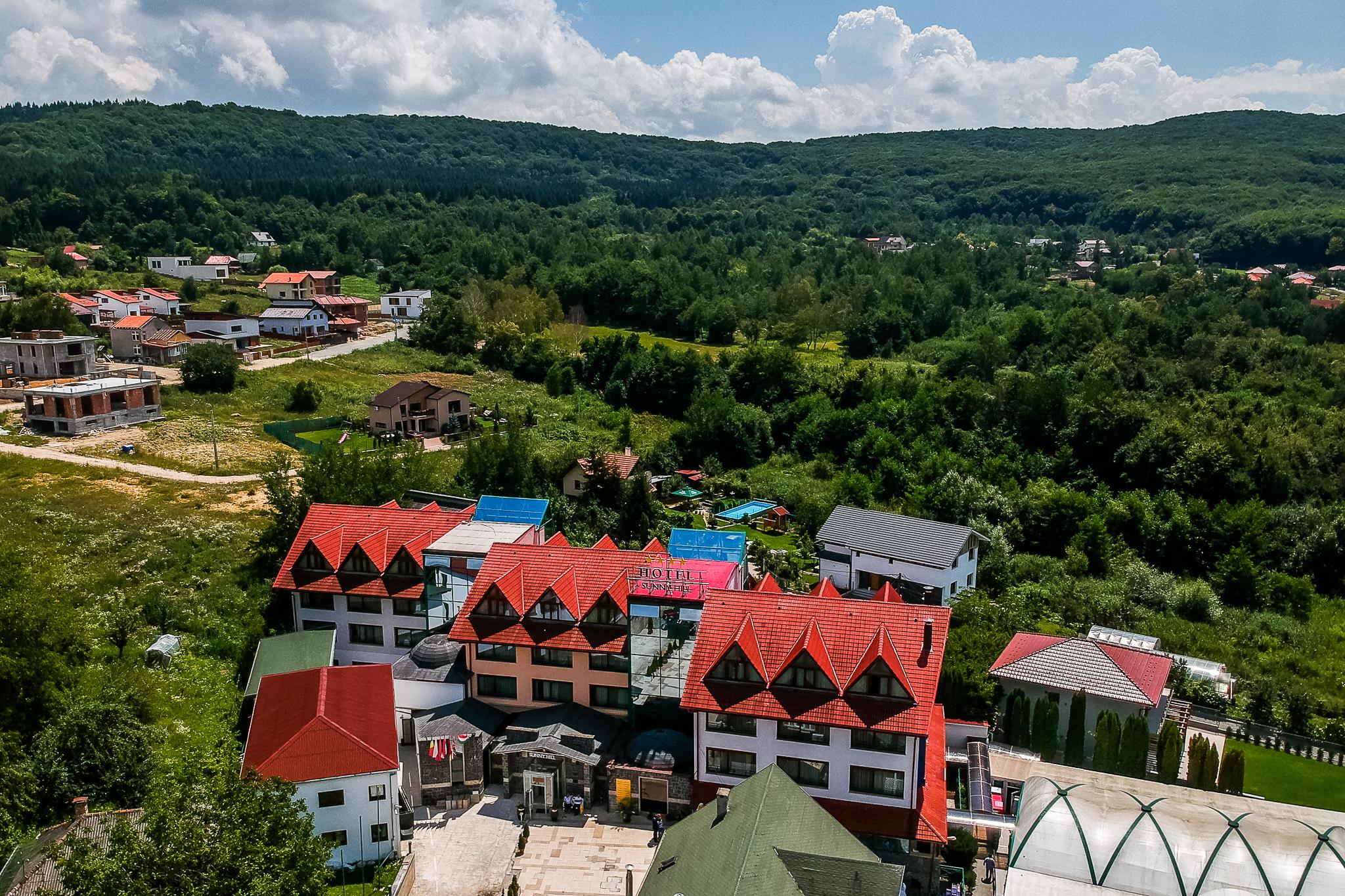 Hotel Sunny Hill Cluj-Napoca Exterior foto